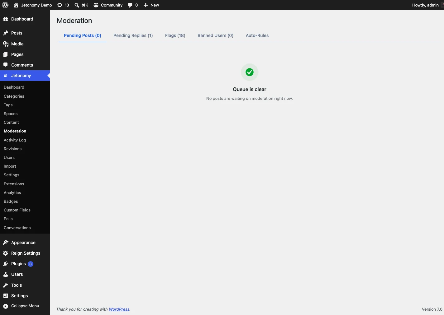 WordPress forum moderation queue with pending posts and flags